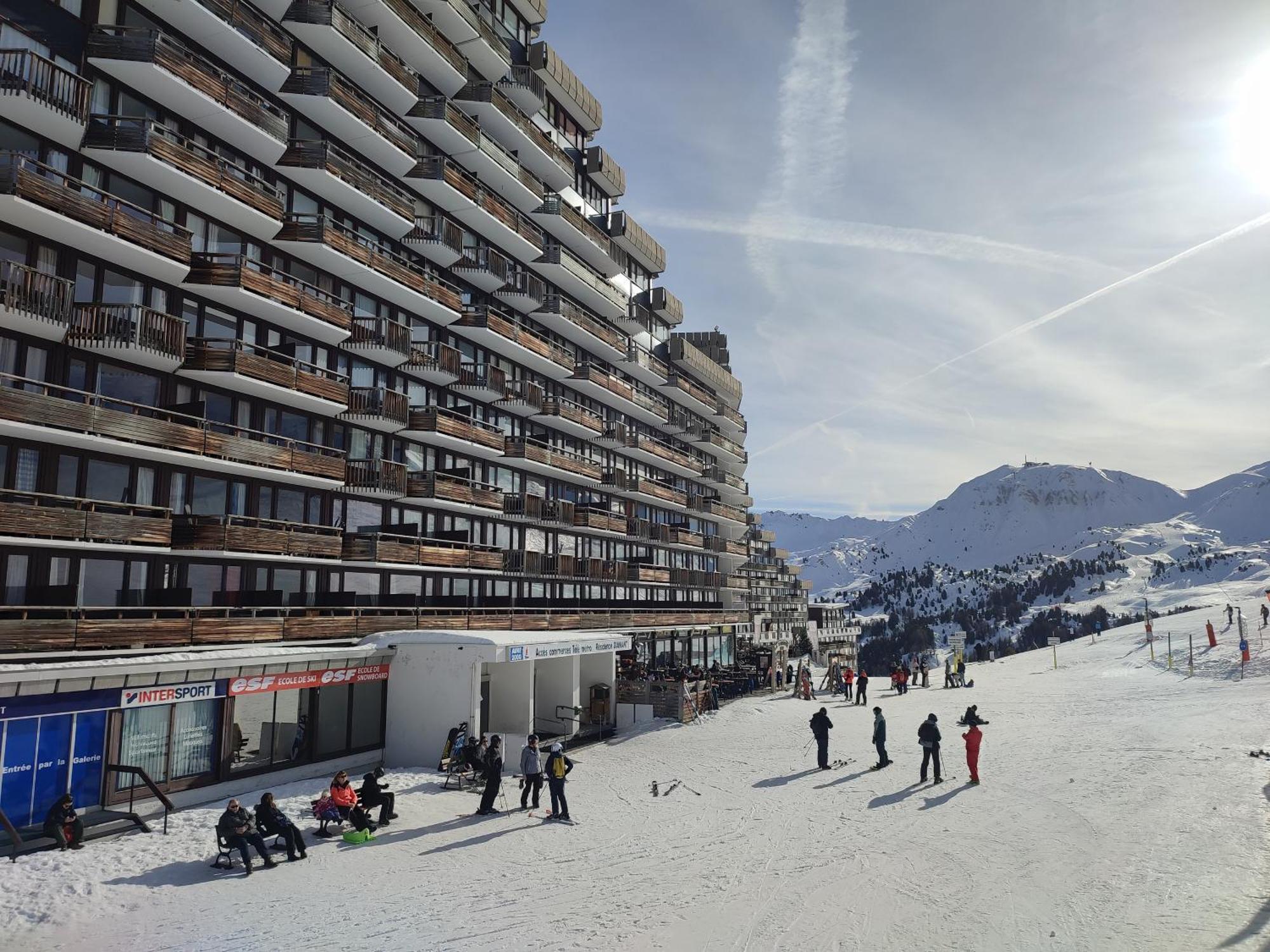 Cosy 2100m Pied Des Pistes-direct To Slopes-ski In Out-la Plagne Aime 2000 Apartment La Plagne